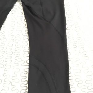 Lululemon crop leggings